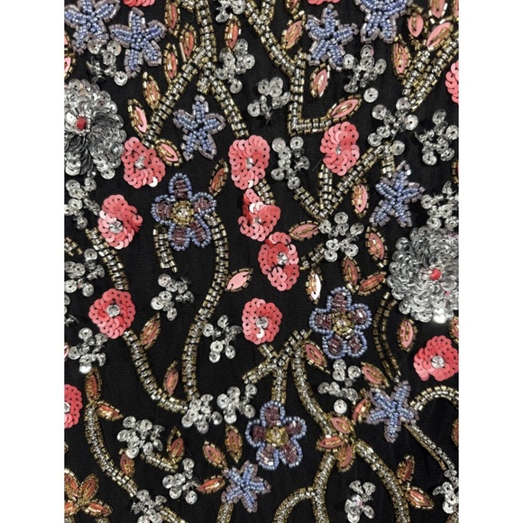 NWT $598 Mac Duggal [PLUS 18W ] Embellished Flutter Cap Sleeve V Neck Gown G1580 - Picture 10 of 15